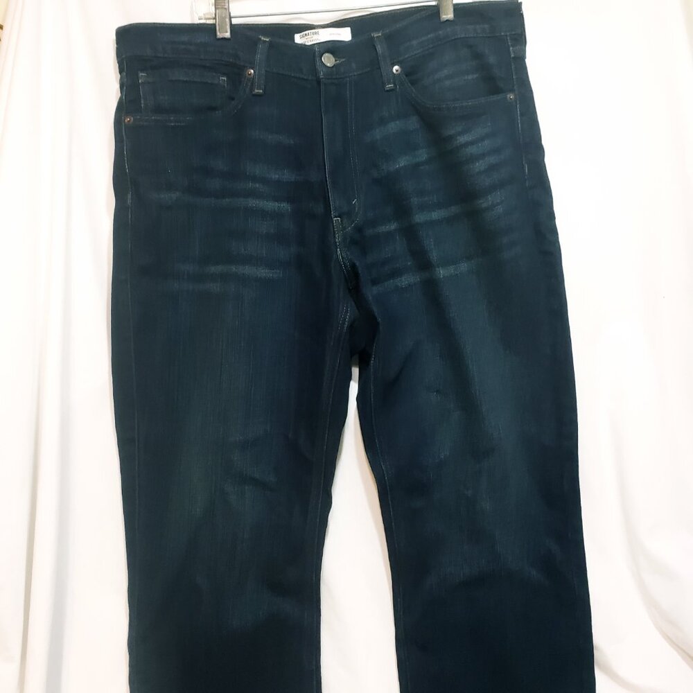 Signature Levi Strauss Jeans Blue Athletic Size 22 / W36 x L32 Denim Women's